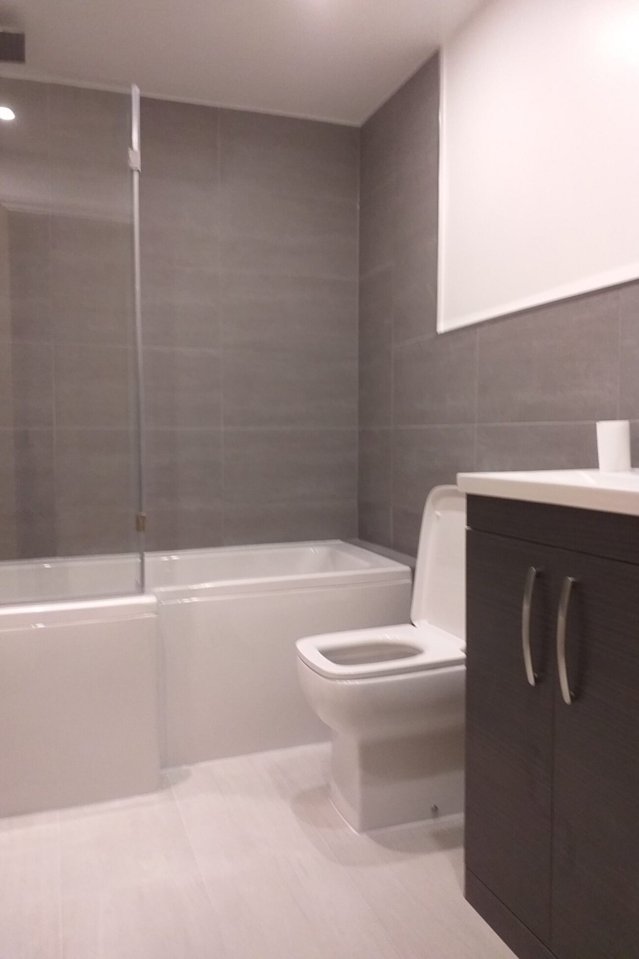 Latest Jobs - London Bathroom Fitters
